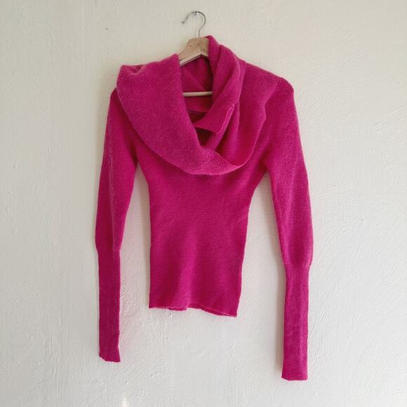 JACQUEMUS La Montagne 'La Maille Ascua' Pink Sweater Sz Small - Picture 5 of 11
